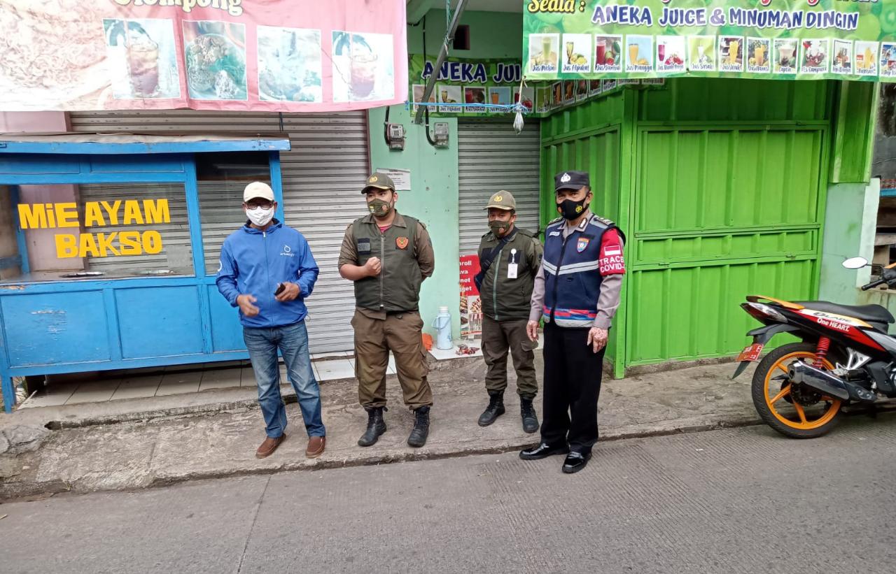 Penutupan Pasar Tumpah Cipadung, Polrestabes Bandung Beri Pesan Kamtibmas dan Prokes
