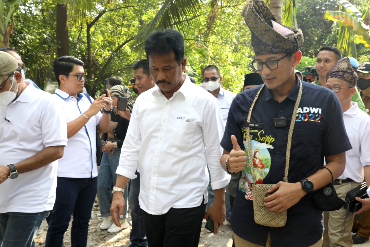 Bersama Menparekraf, Kepala BP Batam Tinjau Desa Wisata Mangrove di Nongsa