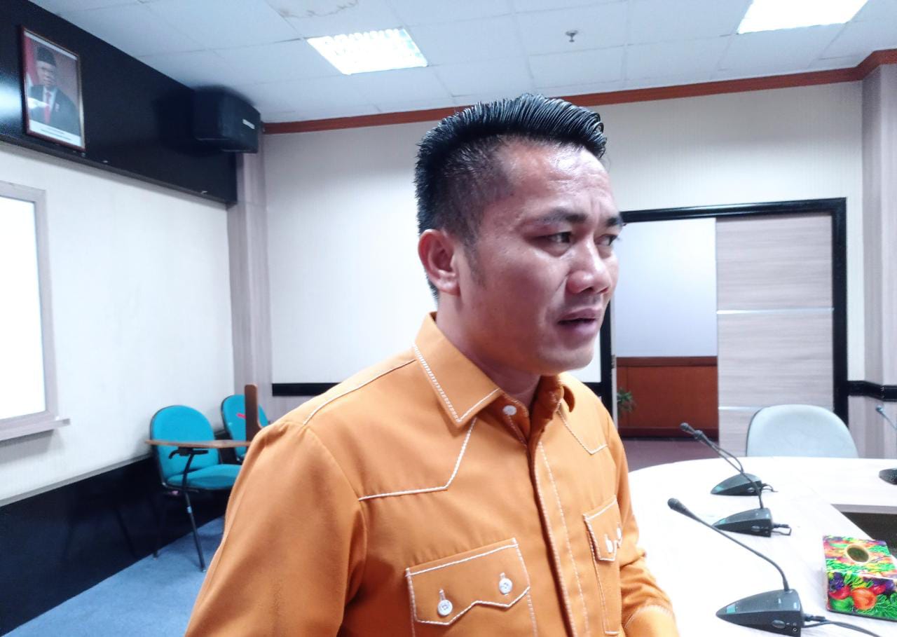 Anggota Komisi I Utusan Sarumaha Soroti Kinerja OJK Kepri Yang Pasif