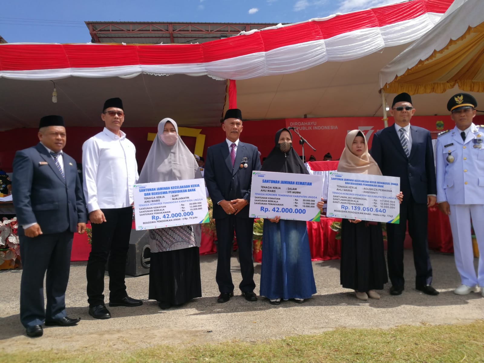 Usai Mengikuti Upacara HUT ke-77 RI di Kecamatan Singkep, BPJS Ketenagakerjaan Serahkan Santunan