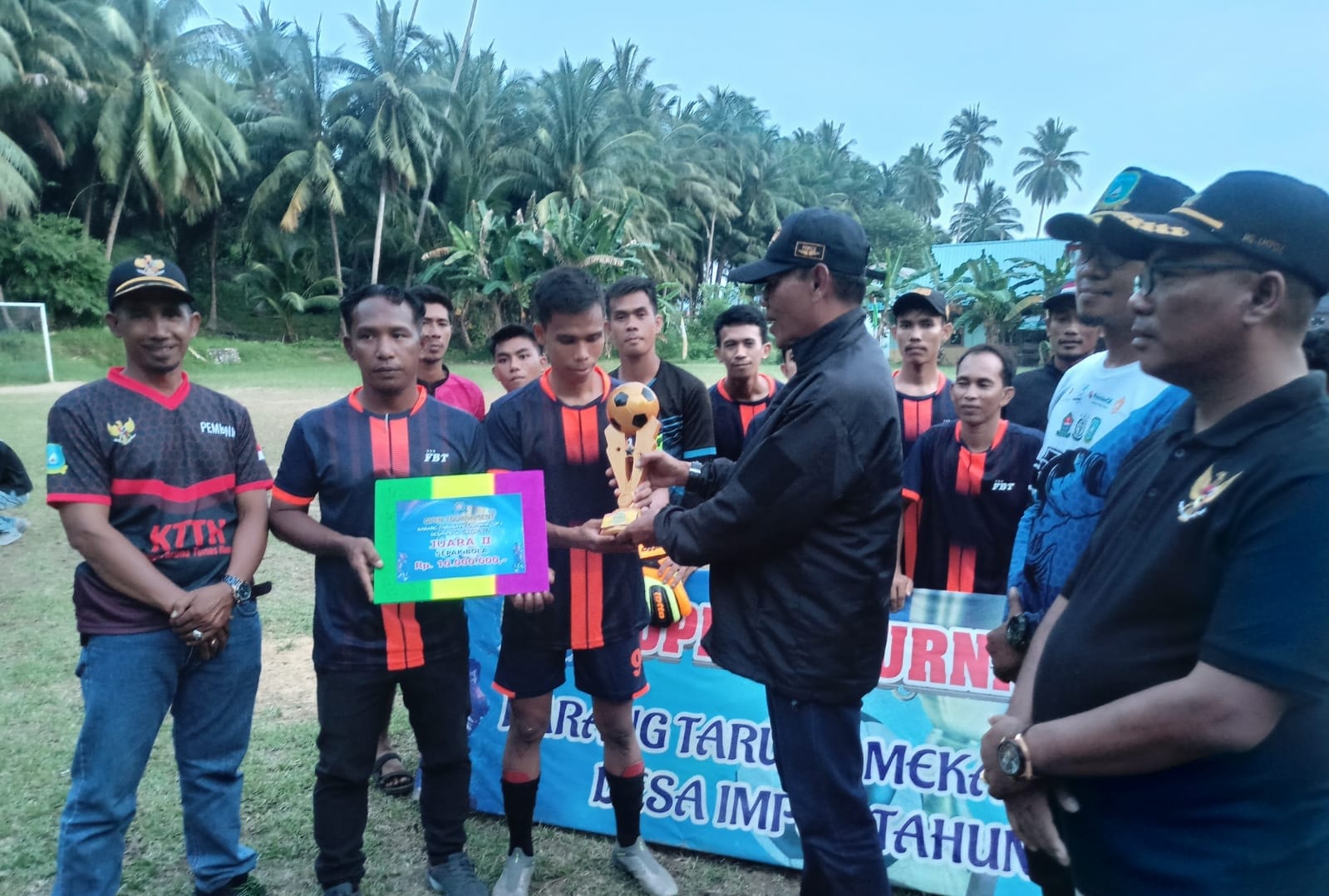 Asisten II Ody Karyadi Secera Resmi Tutup Open Turnamen KJT Jemaja Barat, Ini Pesannya