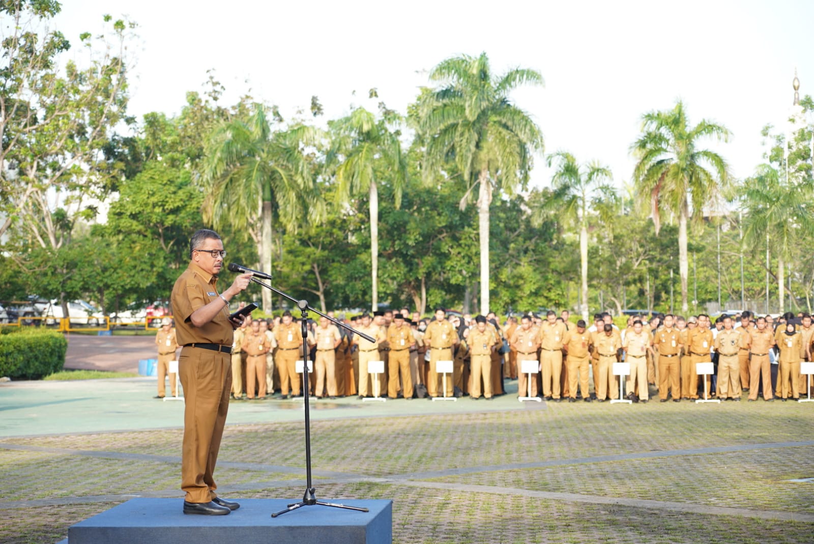 Pimpin Apel Pegawai Pemko Batam, Jefridin : Camat Harus Gerak Cepat Pantau Bencana di Wilayahnya