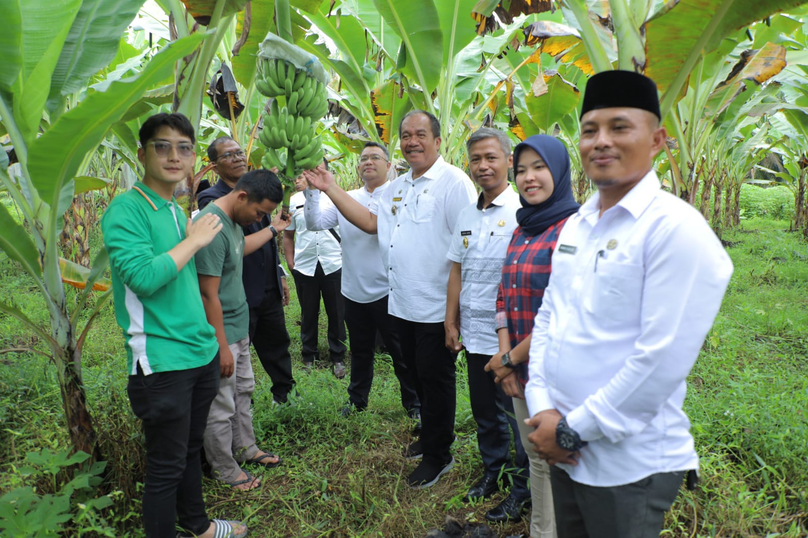 Wabup Taufik Sambut Kunjungan GM Hotel Grand Marcure Medan Angkasa