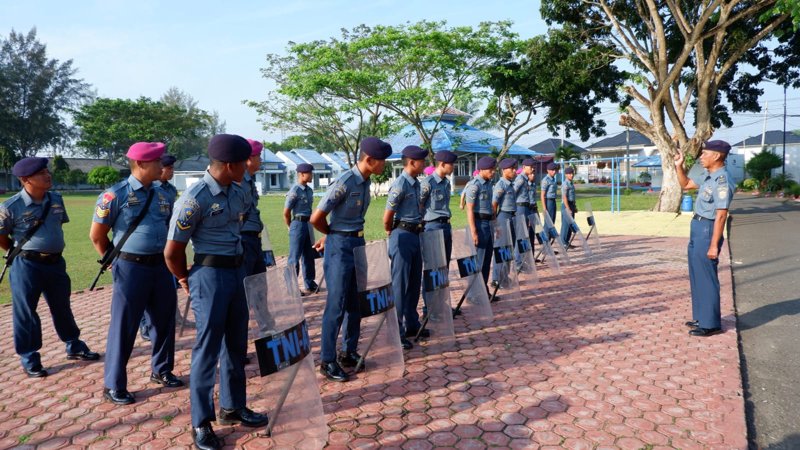 Tingkatkan Kesiapsiagaan Prajurit Lanal Lhokseumawe Laksanakan Latihan PHH