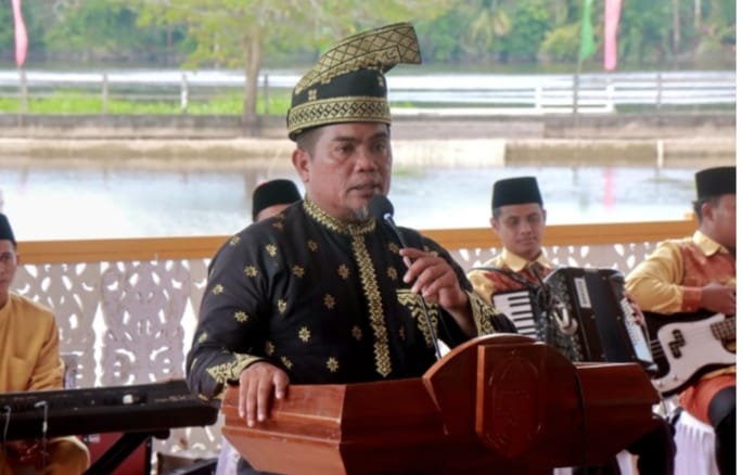 Mandi Balimau Sulthan di Pelalawan, Bupati H. Zukri SE Sebut Istana Sayap Akan Jadi Wisata Edukasi Anak Sekolah
