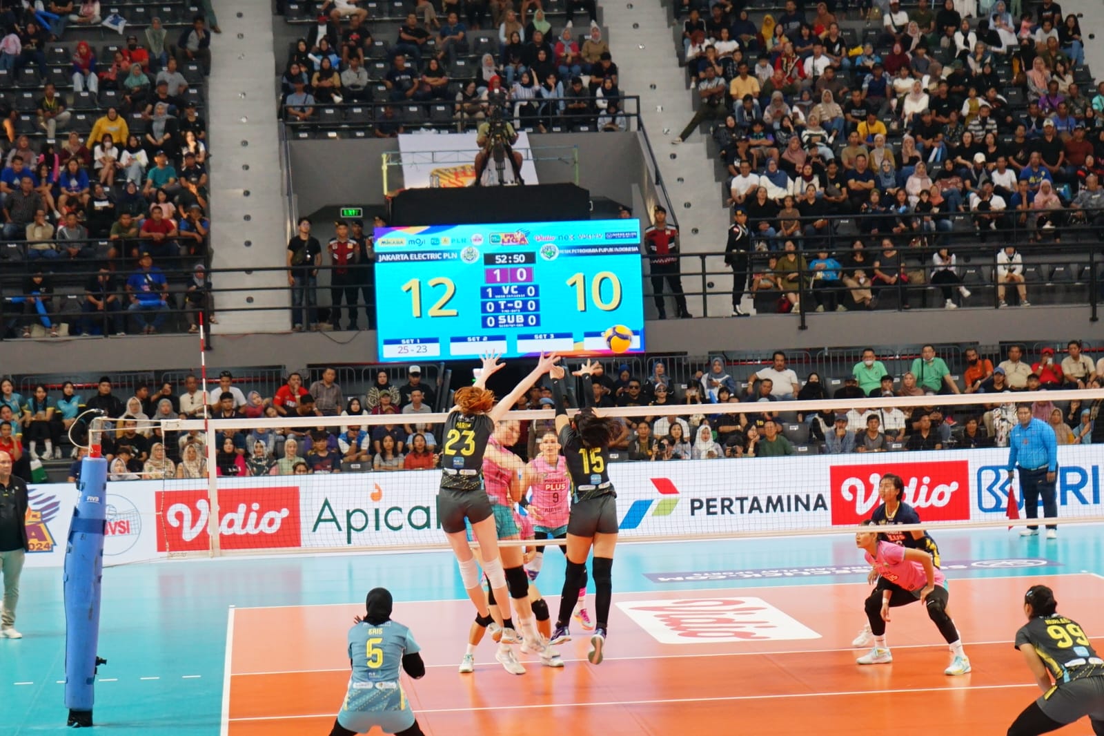 Tumbangkan Gresik Petrokimia 3-0, Jakarta Electric PLN Segel Tiket Final Four Proliga 2024