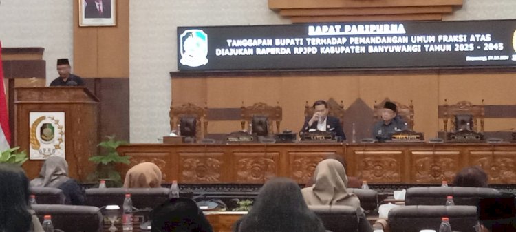 DPRD Banyuwangi Gelar Rapat Paripurna Bahas  RPJPD 2025-2045