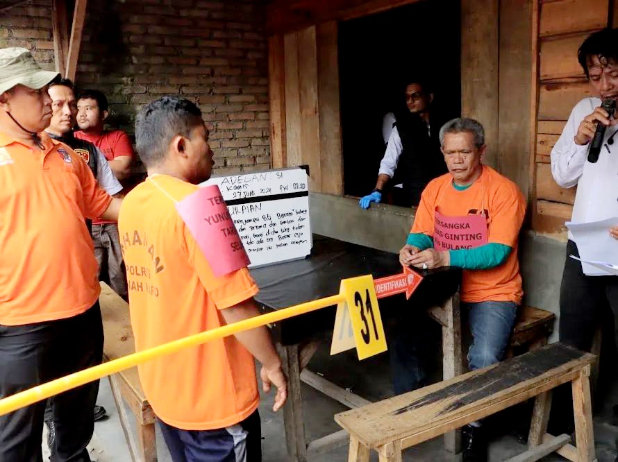 Rekonstruksi Kasus Pembakaran Rumah Wartawan di Karo: Polda Sumut Ungkap 57 Adegan