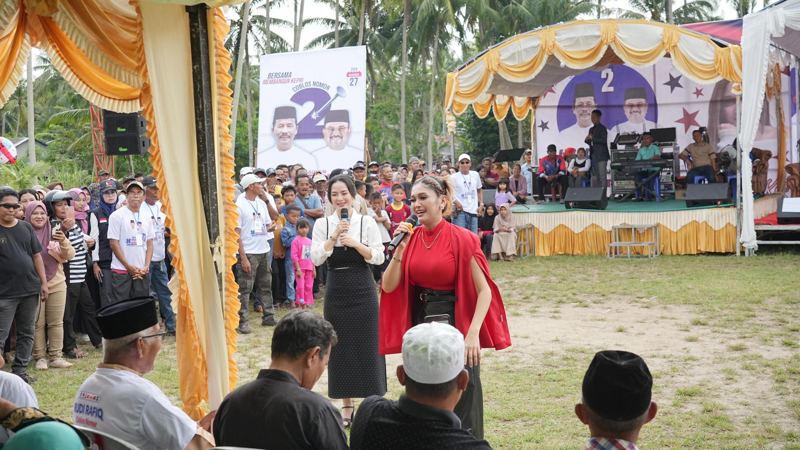 Artis Ibu Kota Meriahkan Kampanye Dialogis Muhammad Rudi – Aunur Rafiq di Karimun