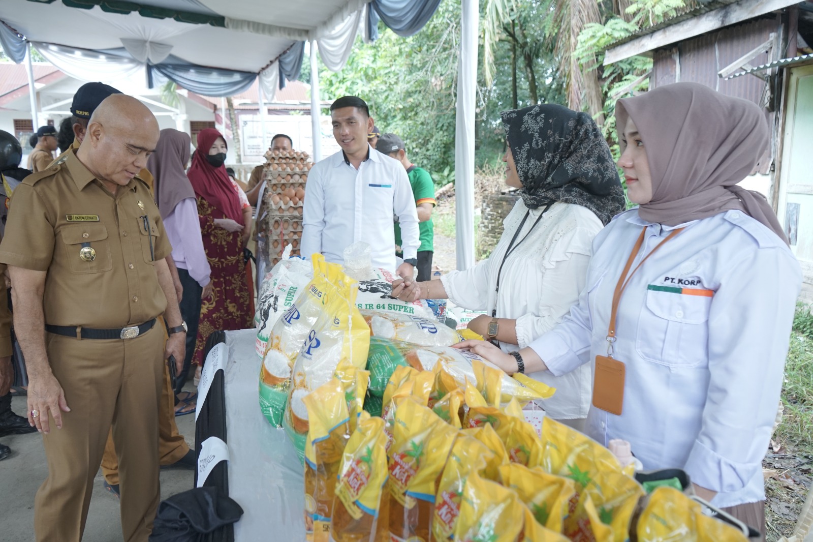 Jelang NATARU Bupati Asahan Buka Operasi Pasar Reguler dan Pasar Khusus