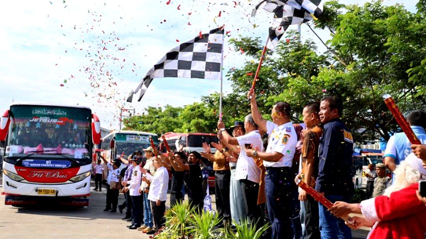 Antusiasme Masyarakat Sambut Gerakan Mudik Gratis Serentak se-Sumut 2024