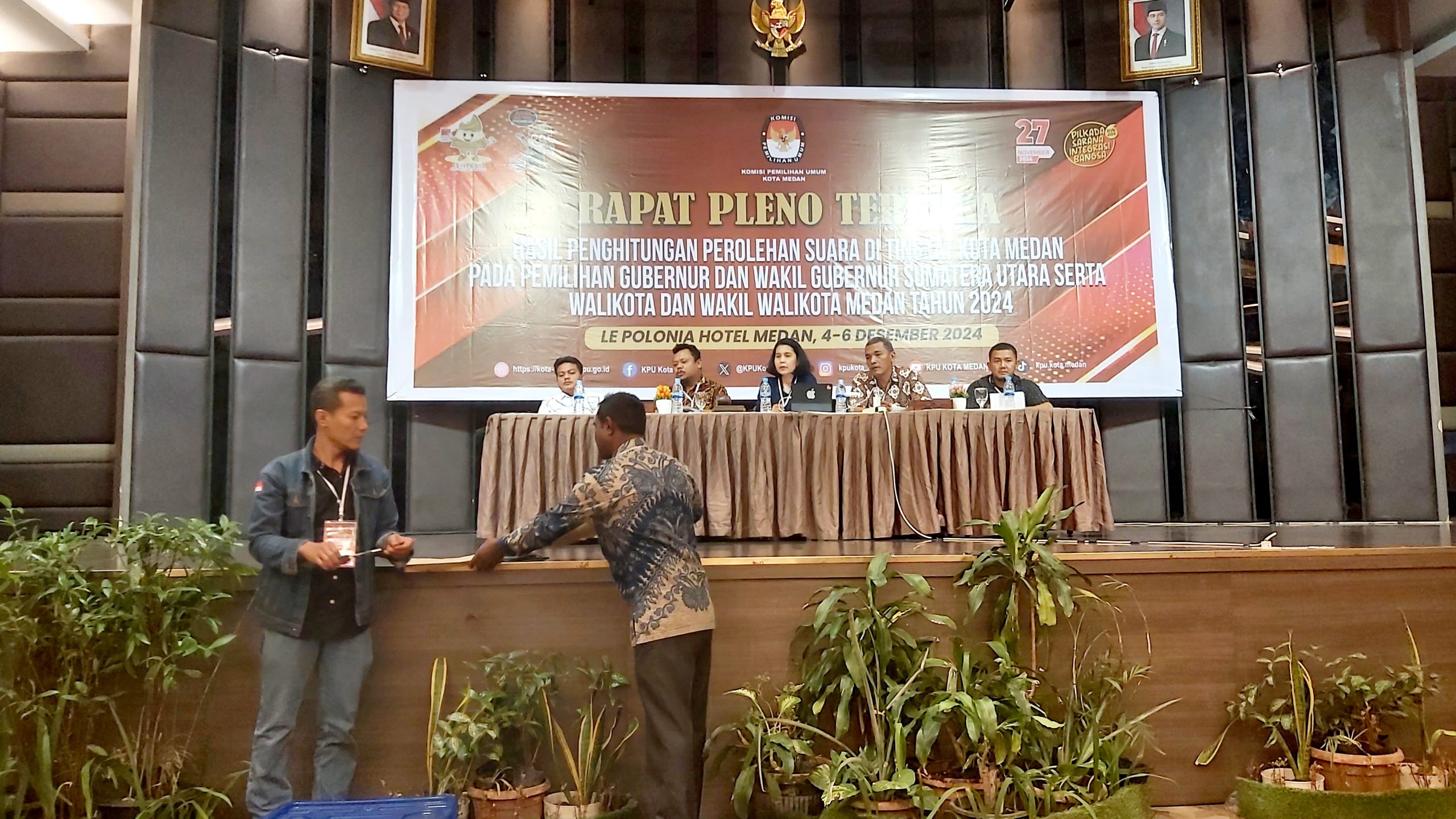 KPU Medan Rampungkan Rekapitulasi Suara Pemilihan Gubernur dan Walikota 2024