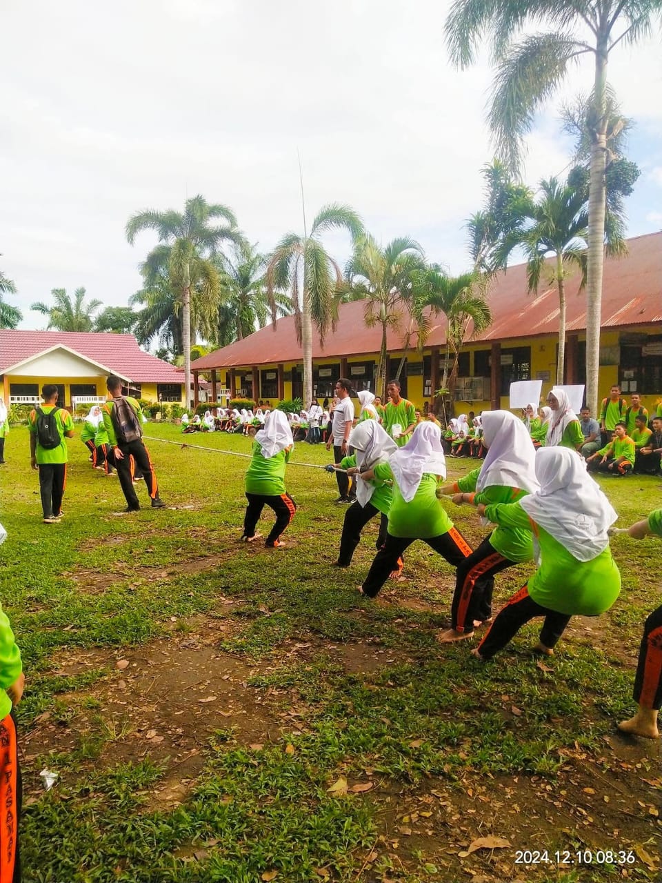 SMAN 1 Pasaman Mengadakan Kegiatan Class Meeting Penuh Dengan Keseruan