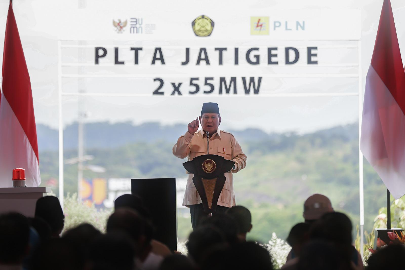 Presiden Prabowo Resmikan 37 Proyek Ketenagalistrikan Nasional  Fondasi Kejar Target Pertumbuhan Ekonomi 8 Persen