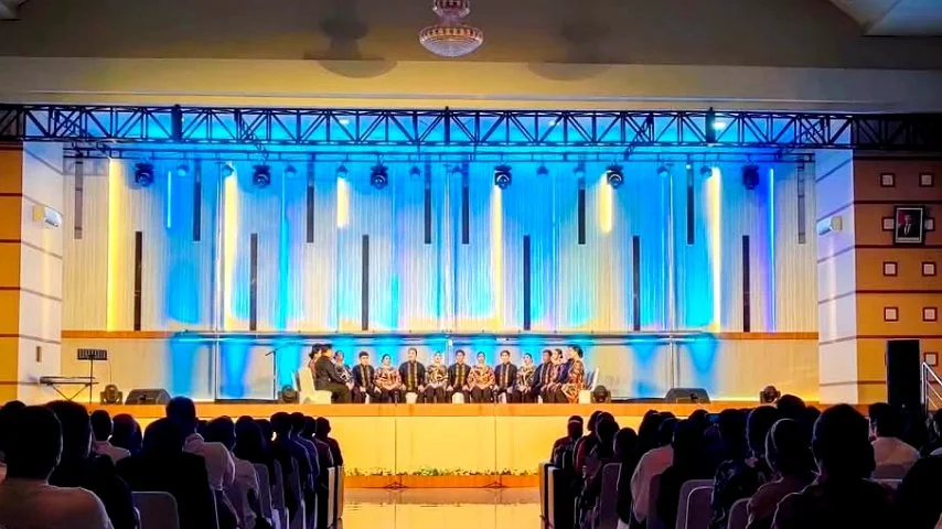 Bobby Nasution Apresiasi Konser The Philippine Madrigal Singers di Kota Medan