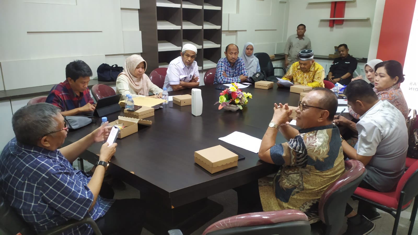 Kemendagri dan Bapemperda Gelar Rakor Bahas Ranperda Jaringan Utilitas di Unhas