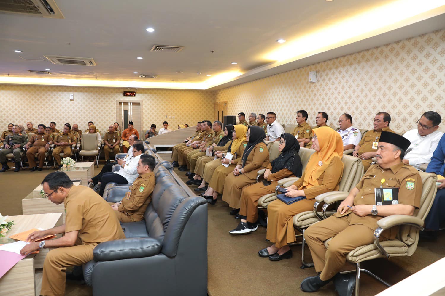 Hari Pertama di Pemko Batam, Li Claudia Fokus pada Efisiensi dan Pelayanan Masyarakat