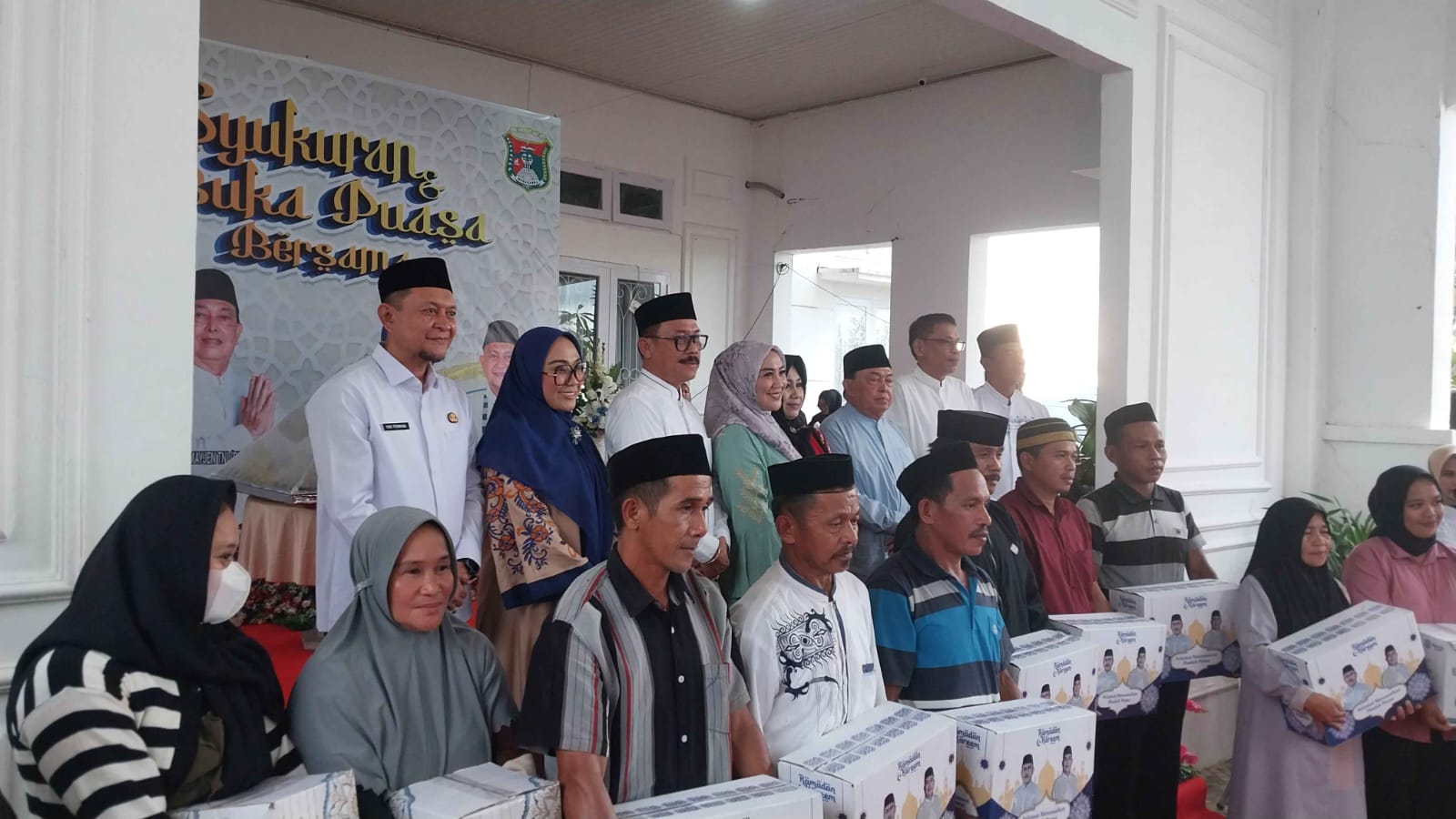 Syukuran Meriah di Mamuju: Ribuan Warga Hadiri Buka Puasa Bersama Bupati dan Gubernur Terpilih