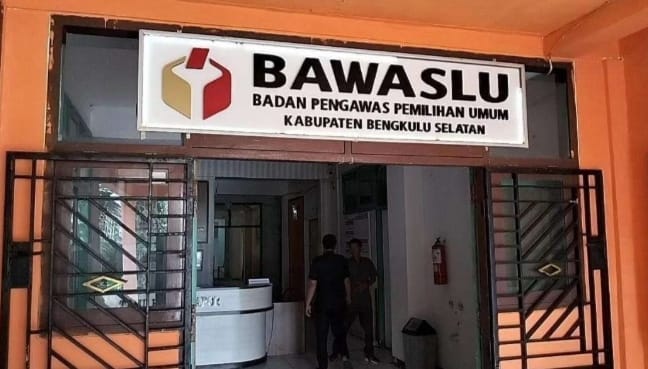 Hadapi Pemilu Ulang, Ketua Bawaslu Bengkulu Selatan Minta Seluruh Panwascam Lakukan Pengawasan Melekat