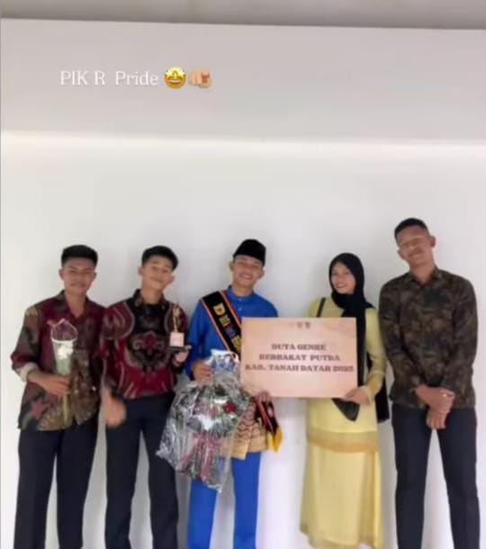 SMKN 1 Lintau Berhasil Meraih Terbaik Duta Genre.