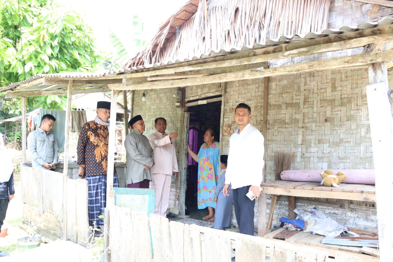 Tinggal Menumpang, Bupati Sergai akan Bangun Rumah Warga di Desa Dolok Manampang