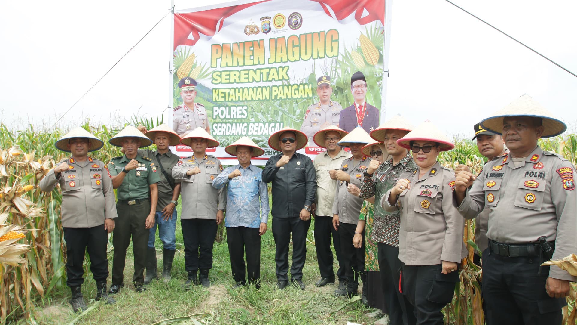 Kapolres Sergai dan Forkopimda Hadiri Panen Raya Jagung Serentak Kuartal II 2025 Bersama Presiden RI