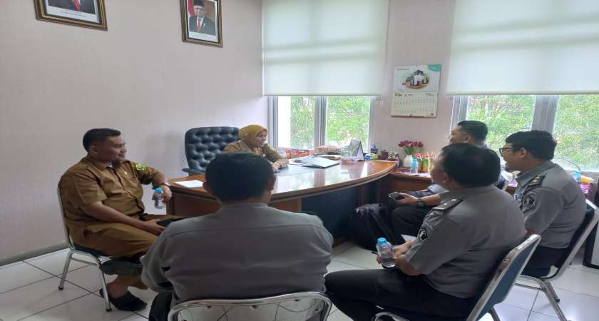Kabag Hukum Setda Karimun Terima Kunjungan Tim Kanwil Hukum dan HAM Kepri, Bahas Pengharmonisasian Peraturan Daerah