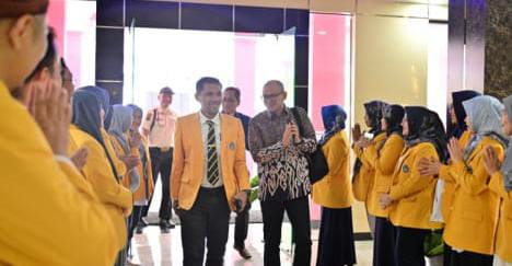 FEB UNP Sambut Asesmen Lapangan Akreditasi Prodi S1 Manajemen dan S1 Bisnis Digital dengan Profesionalisme Tinggi