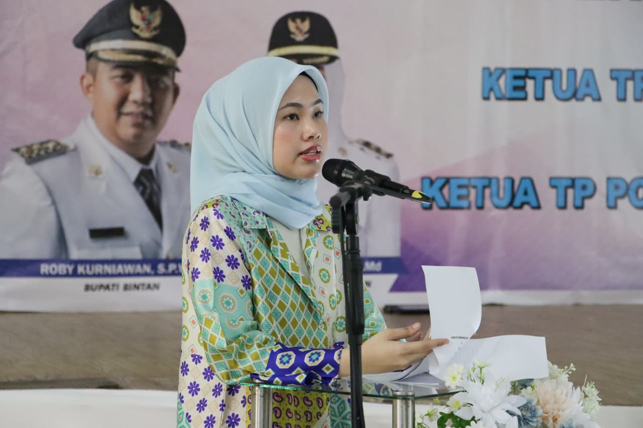 Hafizha Serahkan 287 Paket Stunting dan Gizi Buruk serta 179 Paket Bantuan Peralatan Posyandu