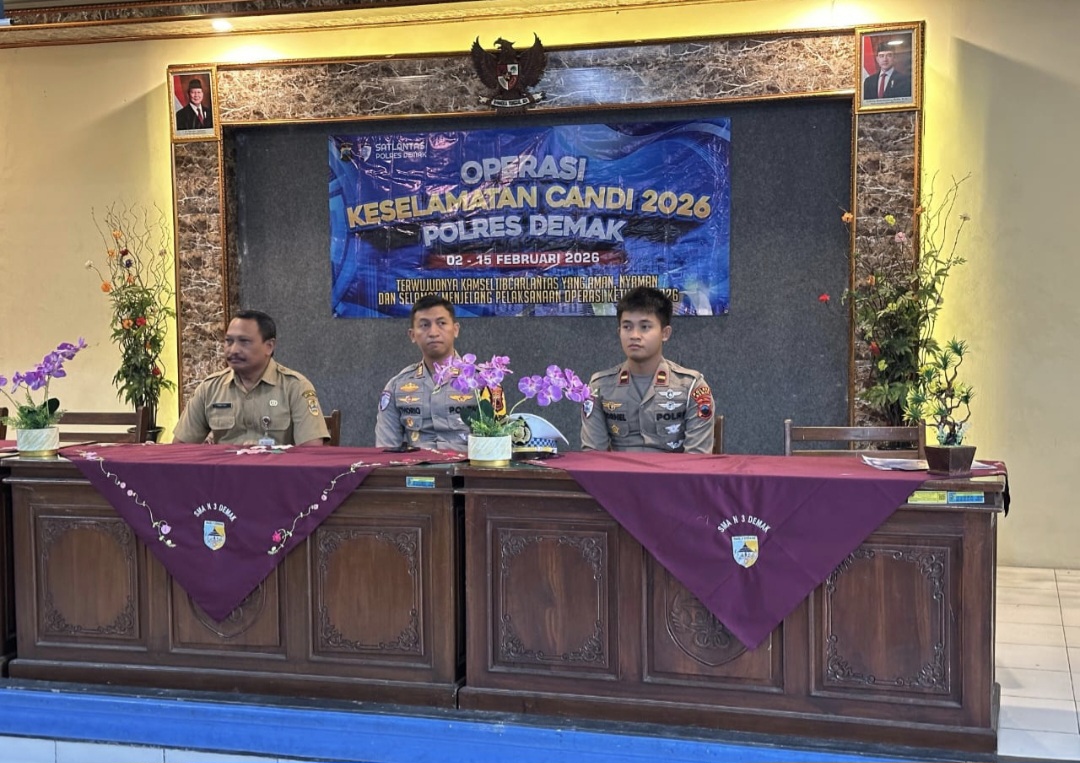 Police Go To School, Satlantas Polres Demak Tanamkan Kesadaran Keselamatan Lalu Lintas Sejak Bangku Sekolah