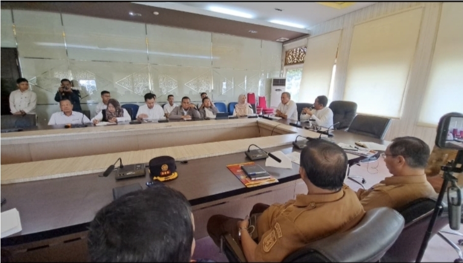 Bupati Pelalawan Bahas Penanganan Banjir Sistemik Sungai Kampar Bersama BWS Sumatera III