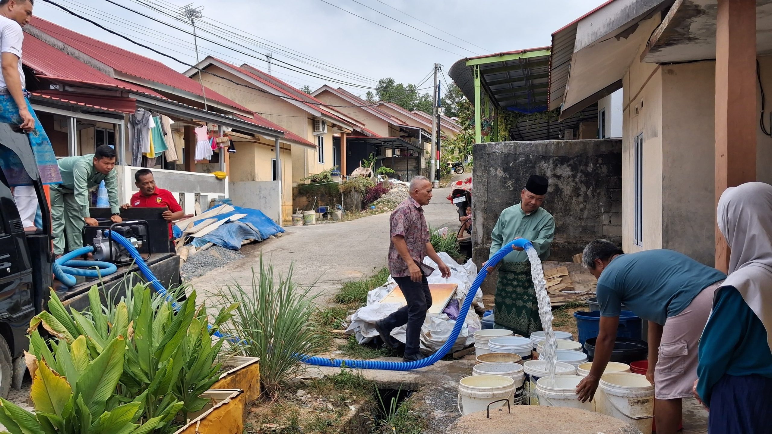 Ratusan Ton Air Bersih Mulai Disalurkan Pemkab Bintan Bagi Warga Terdampak Kekeringan