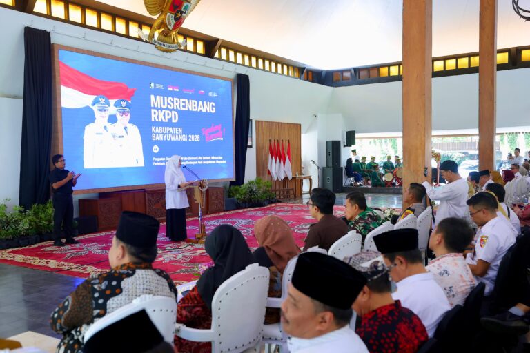 Bupati Ipuk Paparkan Penguatan Daya Saing SDM, Ekonomi Berbasis Hilirisasi dan Pariwisata Berkelanjutan dalam Musrenbang RKPD 2027