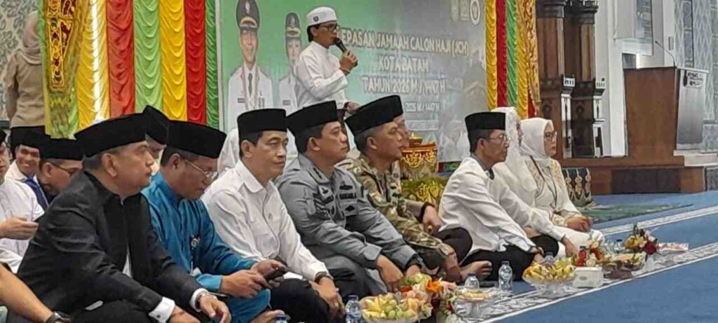 Ratusan JCH Batam Resmi Dilepas, Anang Adhan Doakan Kelancaran Ibadah