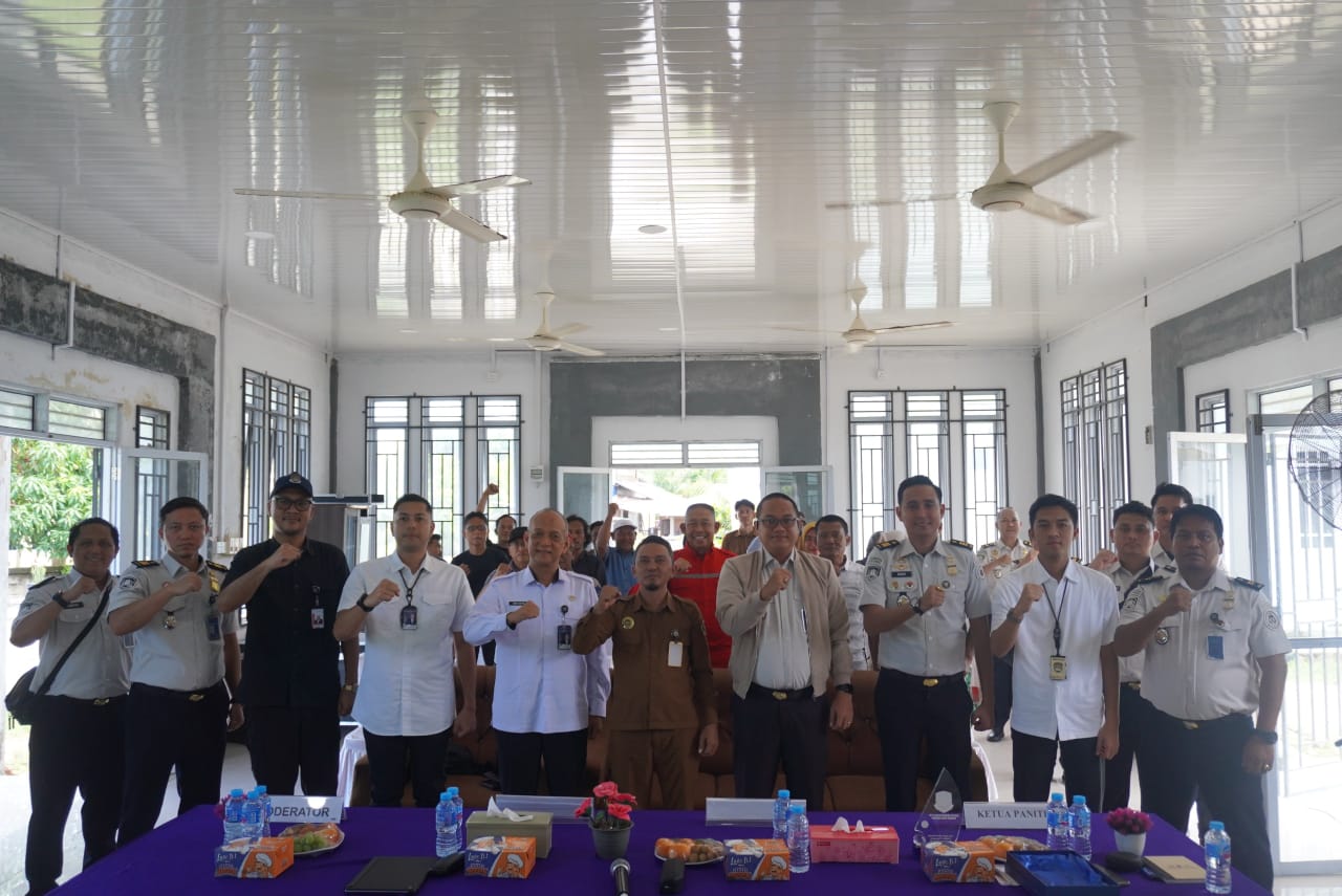 Imigrasi Tanjung Balai Karimun Turun ke Desa Pangke, Edukasi Warga Cegah TPPO dan Pekerja Migran Ilegal