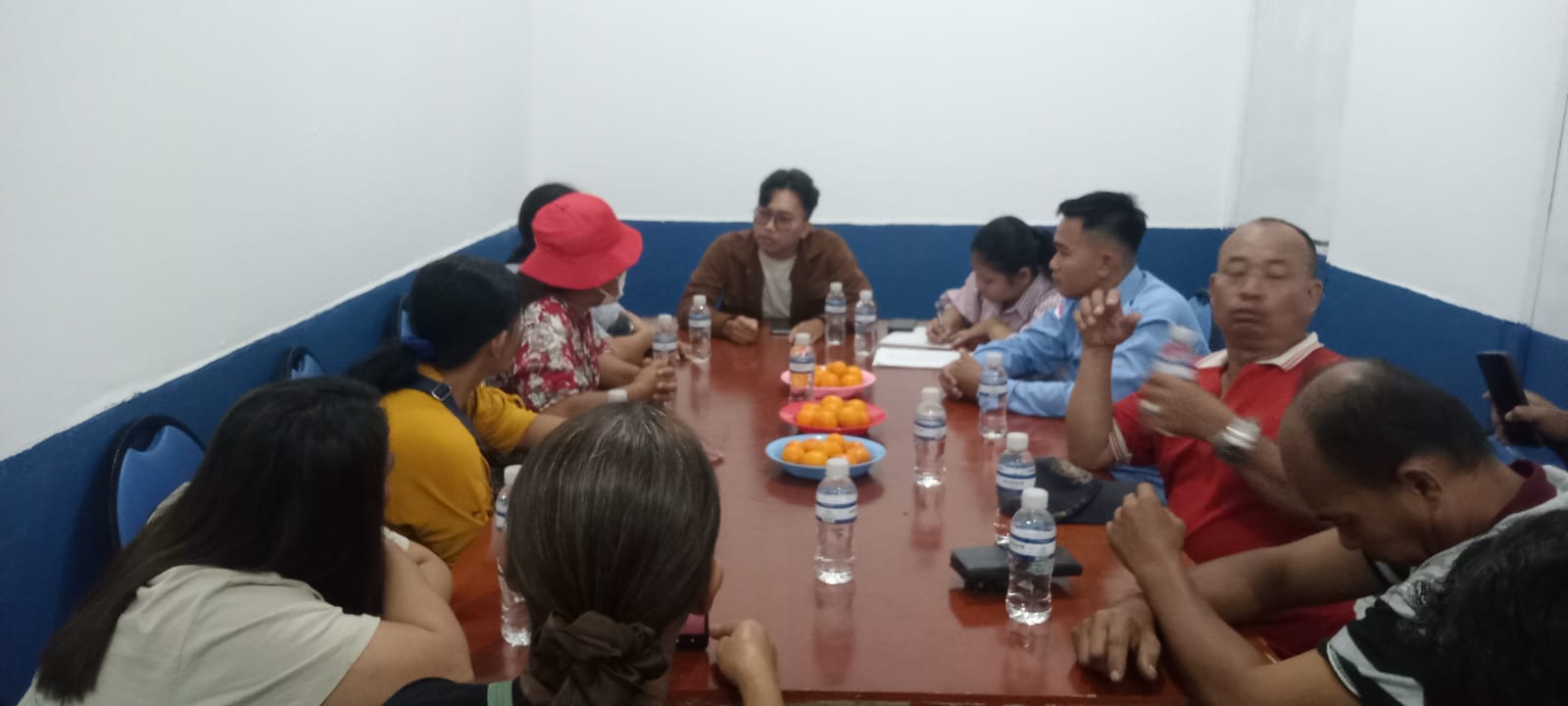 Tanpa Surat Pemberhentian, Relawan Dapur MBG Datangi Kantor SPPG: Baru Empat Hari Bekerja Sudah Diminta Berhenti