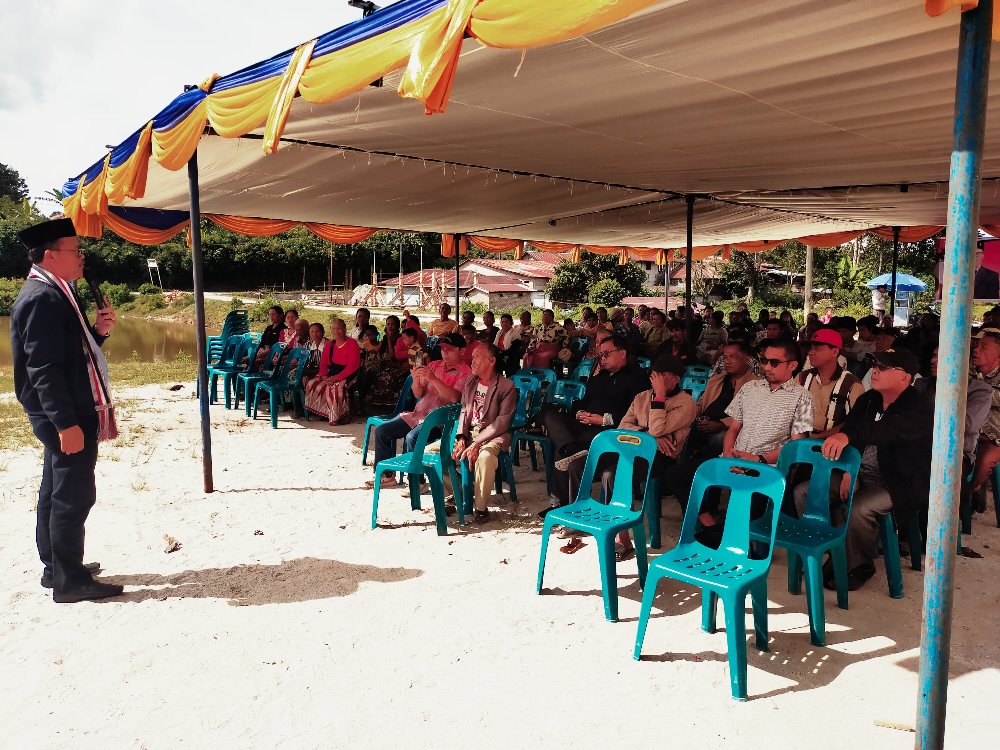 Reses di Desa Pollung, Pantur Banjarnahor Ajak Masyarakat Berani Keluar dari Zona Nyaman